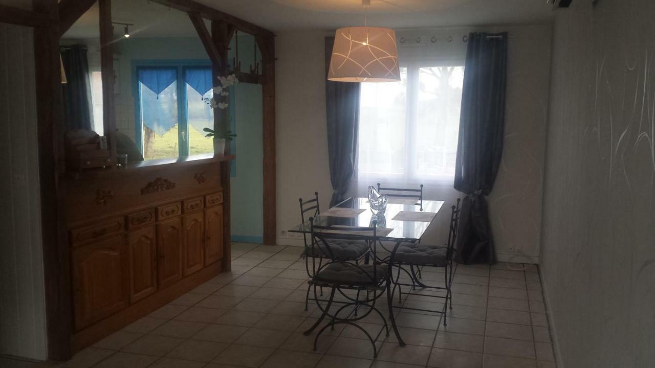 La Ferme Aux Kangourous Donzy Exterior foto